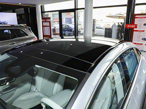 2025�� 500 4MATIC �ȷ��