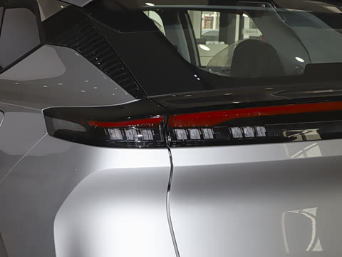 2025�� 1.5T ���а�