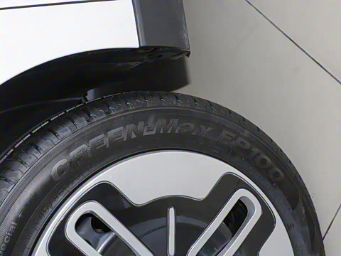 2025�� Mate 410km׷���