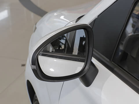 2025�� Mate 410km׷���