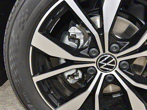 2025�� �Ŀ� 300TSI DSG�����ǹ��