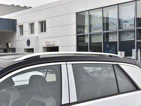 2025�� �Ŀ� 300TSI DSG�����ǹ��