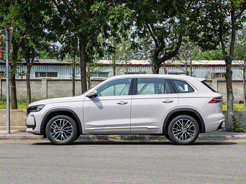 2024�� �ͻ� 1.5T ���ư�