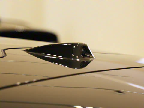 2025�� 75kWh Touring