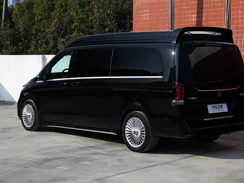 2025�� 2.0T ��άʿ������