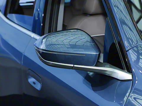 2025�� xDrive30L ������ M�˶���װ