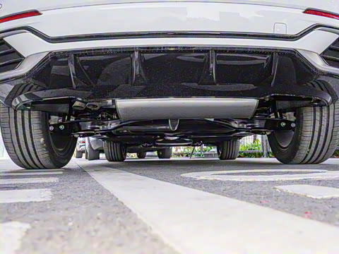 2025�� quattro 45�����ذ� 35TFSI ʱ�ж�����