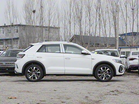 2025�� 300TSI DSG���������