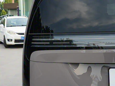 2025�� Ultra ���ܻ��°�