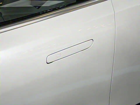 2025��  ���� ����� 710 Զ����