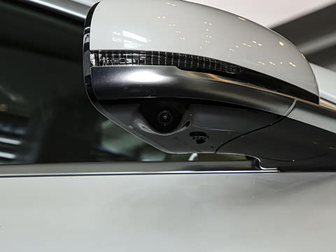 2025��  ���� ����� 710 Զ����