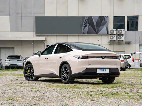 2025�� 708MAX 200kW