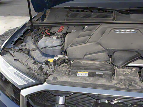 2024�� 55 TFSI quattro S line�����