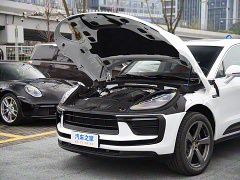 2025�� Macan 2.0T ���ΰ�