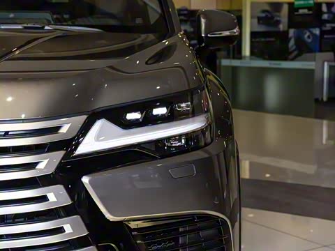 2025�� 700h ��;��