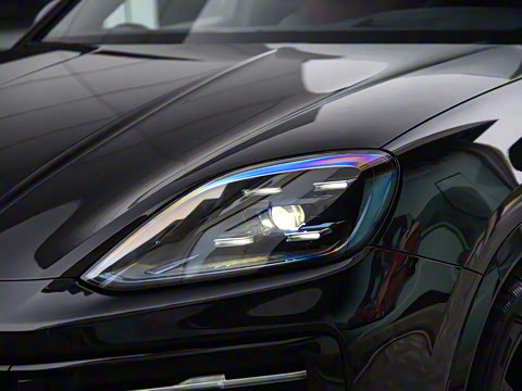 2025�� Cayenne Coup�� E-Hybrid 2.0T