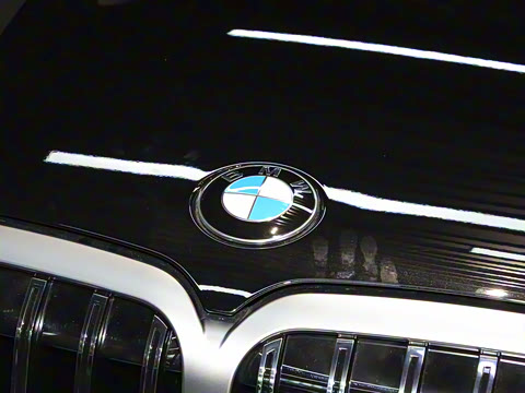 2024�� xDrive40i ������M�˶���װ