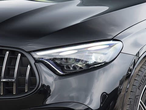 2025�� AMG GLC 43 4MATIC