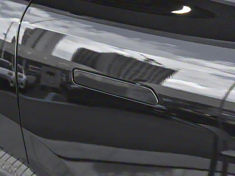 2025�� 825 Max��