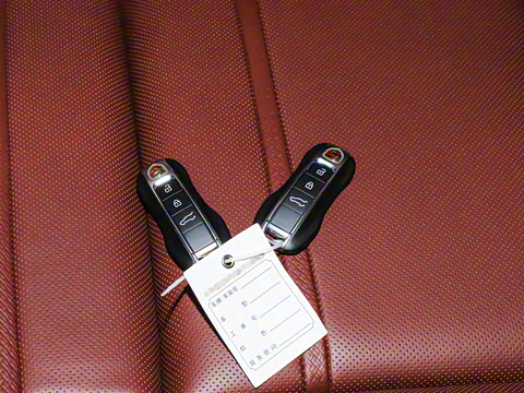 2025�� Cayenne 3.0T ���۰�