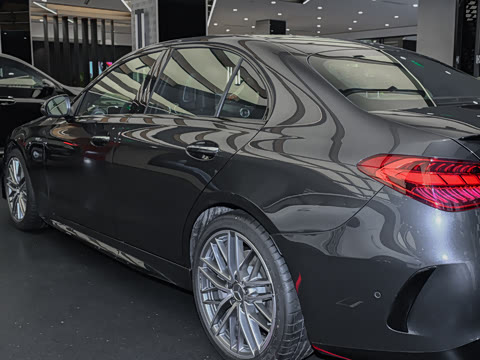 2025�� AMG C 43 4MATIC