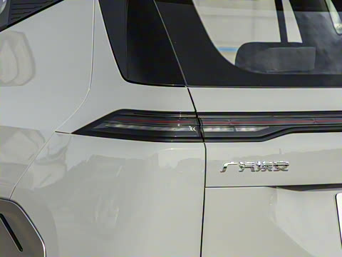 2025�� Plus 510 ������ 58.4kWh