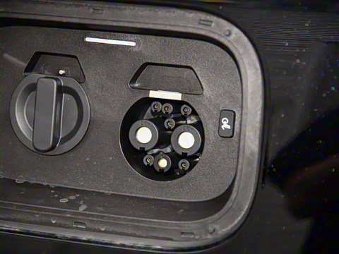 2025�� ���� Max�� 52kWh 6����