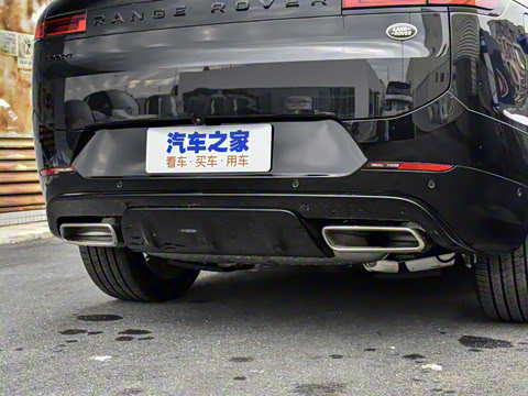 2025�� 400PS Dynamic HSE