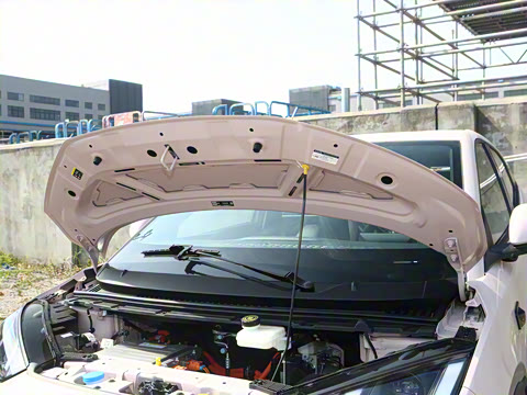 2025�� �Ǽݰ� 305km ���ɰ�