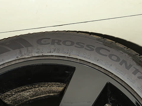 2025 110 3.0T P400 X-Dynamic HSE