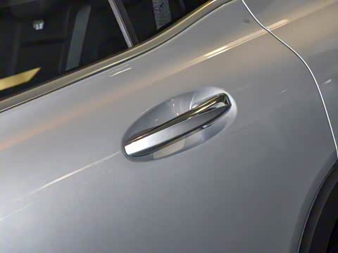 2025�� GLB 220 ������