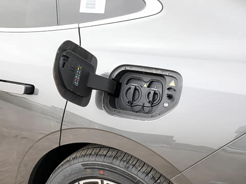 2025�� 130km EM-i �콢��