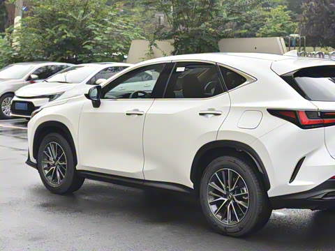 2024�� 400h+ ���ð�