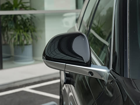 2025�� Pro ���ܻ��°�