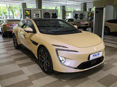 2024�� �Ŀ� 700 ���������������