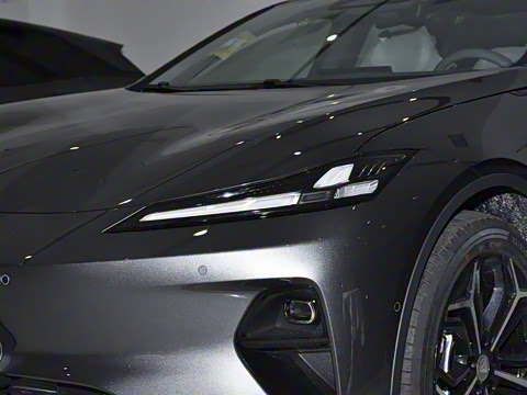 2024�� 300Max���̰�