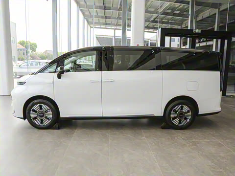 2025�� 570km׿Խ��