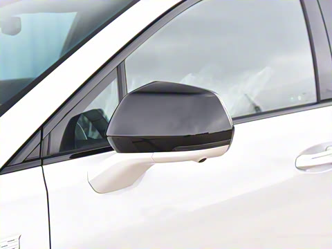 2025�� 2.0T ������