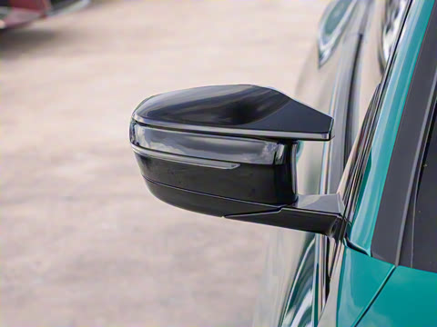 2024�� M4˫�Ž��ܳ� M xDrive ������