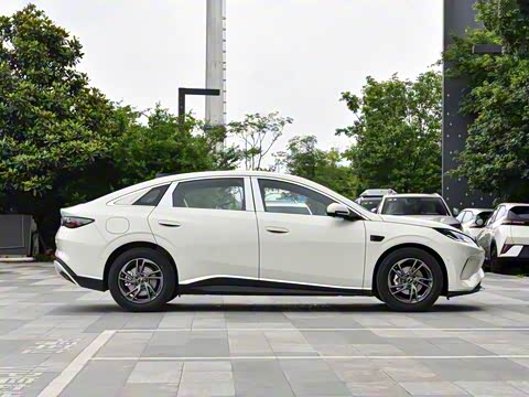 2025�� EV 470KM������