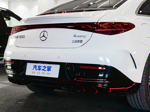 2025�� 500 4MATIC ������