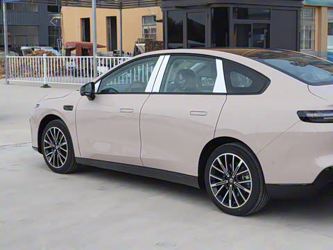 2025�� 650������