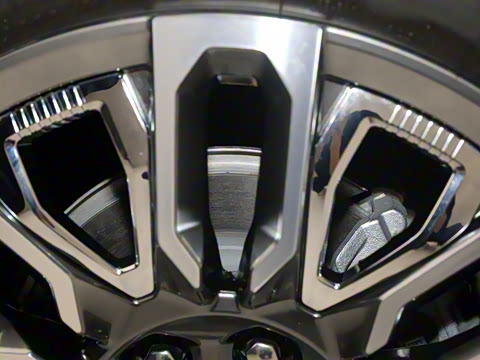 2025�� 2.7T �������۷��