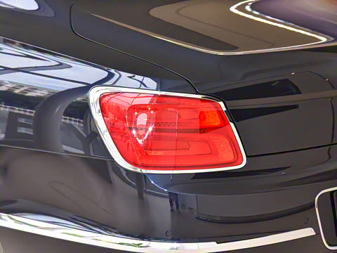 2024�� V8 Edition 8