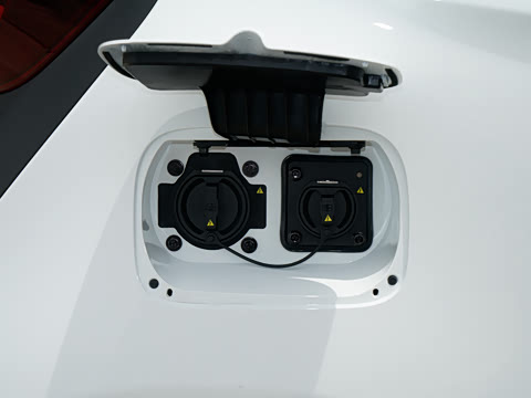 2025�� 251km ϲ���� 25.05kWh