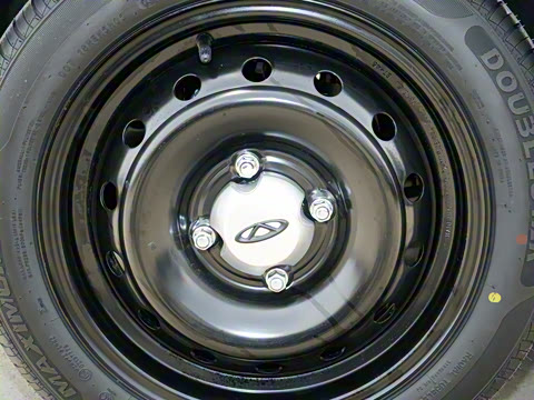 2025�� 251km ϲ���� 25.05kWh