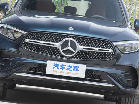 2025�� �Ŀ� GLC 260 L 4MATIC ������