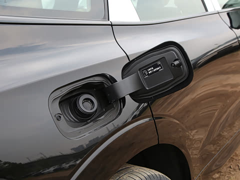 2025�� B5 ������Զ��ҹ�ڰ�