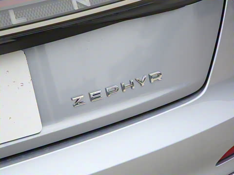 2025�� 2.0T ���а�