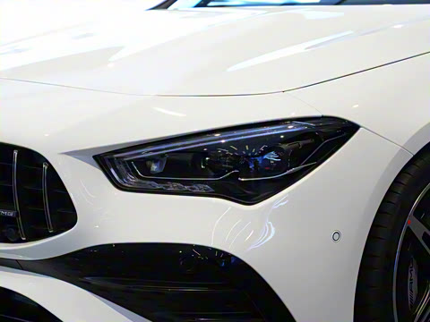 2025�� AMG CLA 35 4MATIC